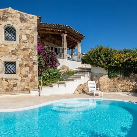 The Queen Villa *