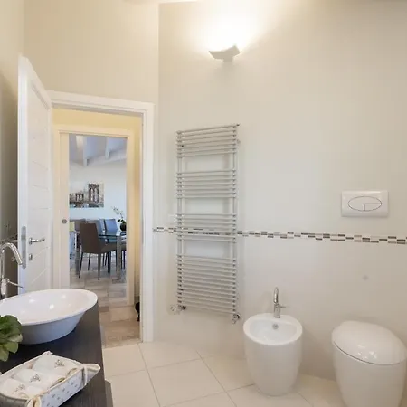 The Queen 别墅 布多尼