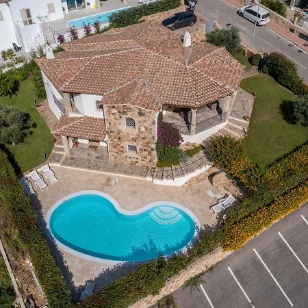 The Queen Villa