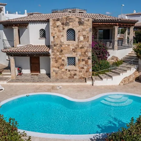 ヴィラ The Queen ブドーニ