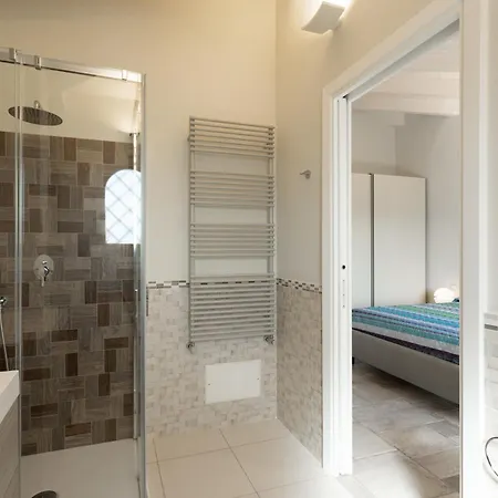 ヴィラ The Queen *